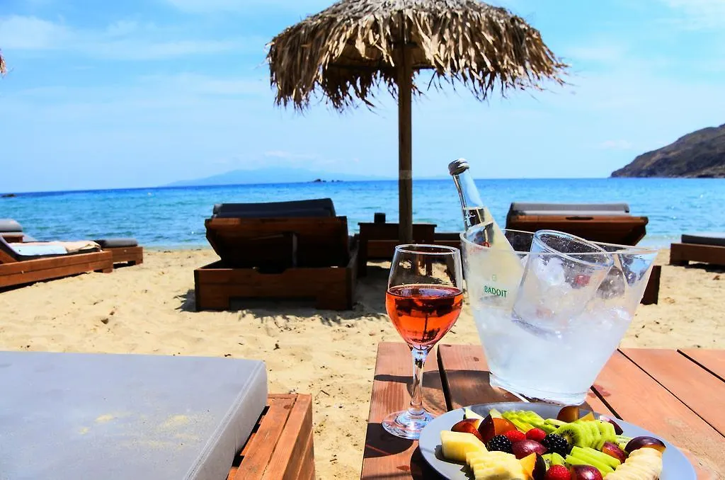 Relaxing Mykonos location